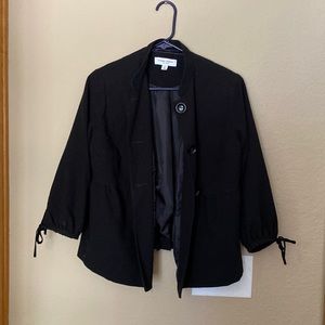 Liz Lange maternity jacket size m